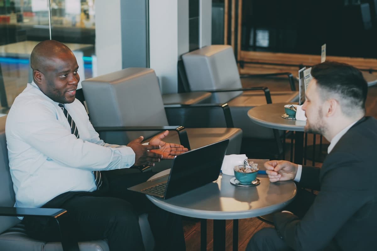 استشارات مجهولة